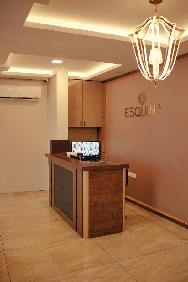Esquina Residency Hotel Kochi Exterior photo