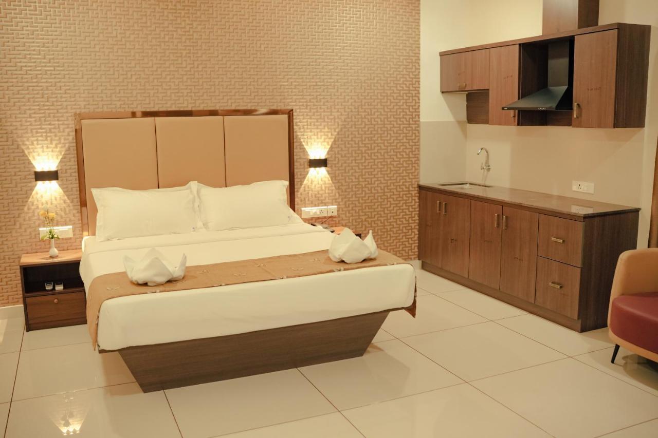 Esquina Residency Hotel Kochi Exterior photo